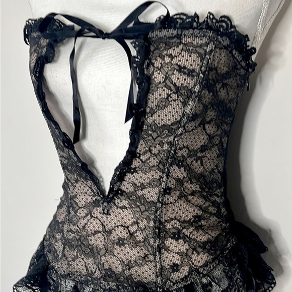 Vintage Victoria’s Secret Corset - Picture 3 of 7